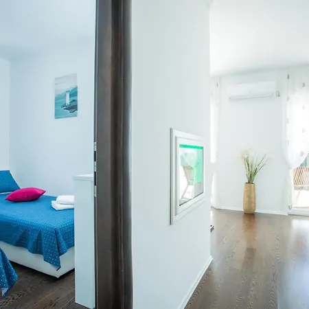 Royal View Appartement *