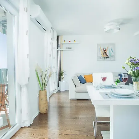 Royal View Apartment Podstrana