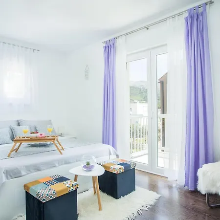 Royal View Apartman Podstrana